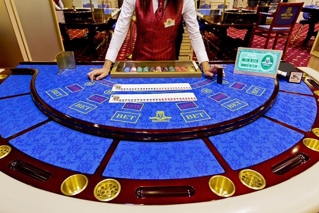 Hotel & Casino President 바투미 외부 사진